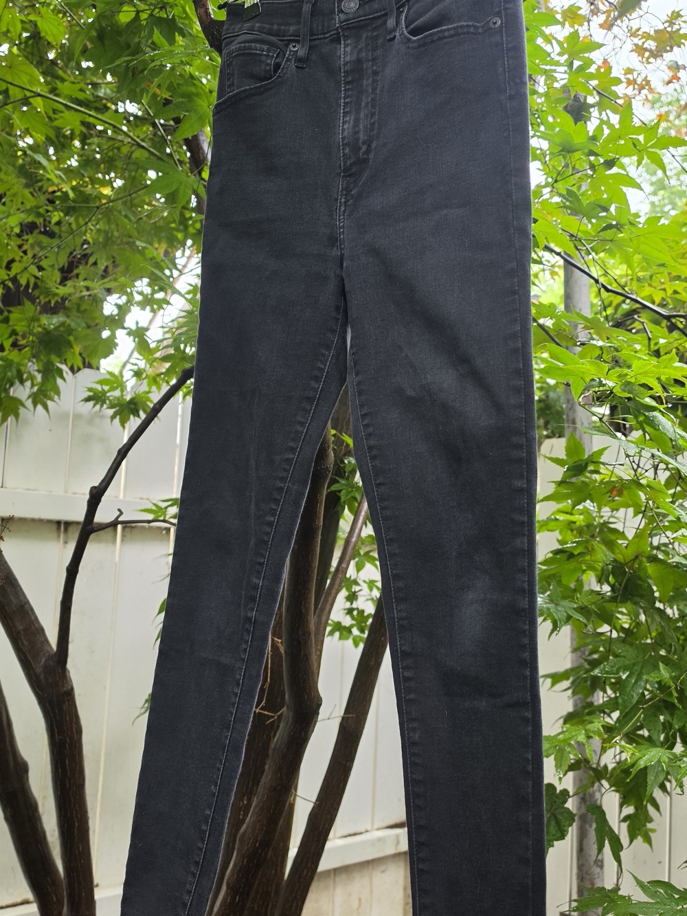 Levi's Black Skinny High-Rise Jeans